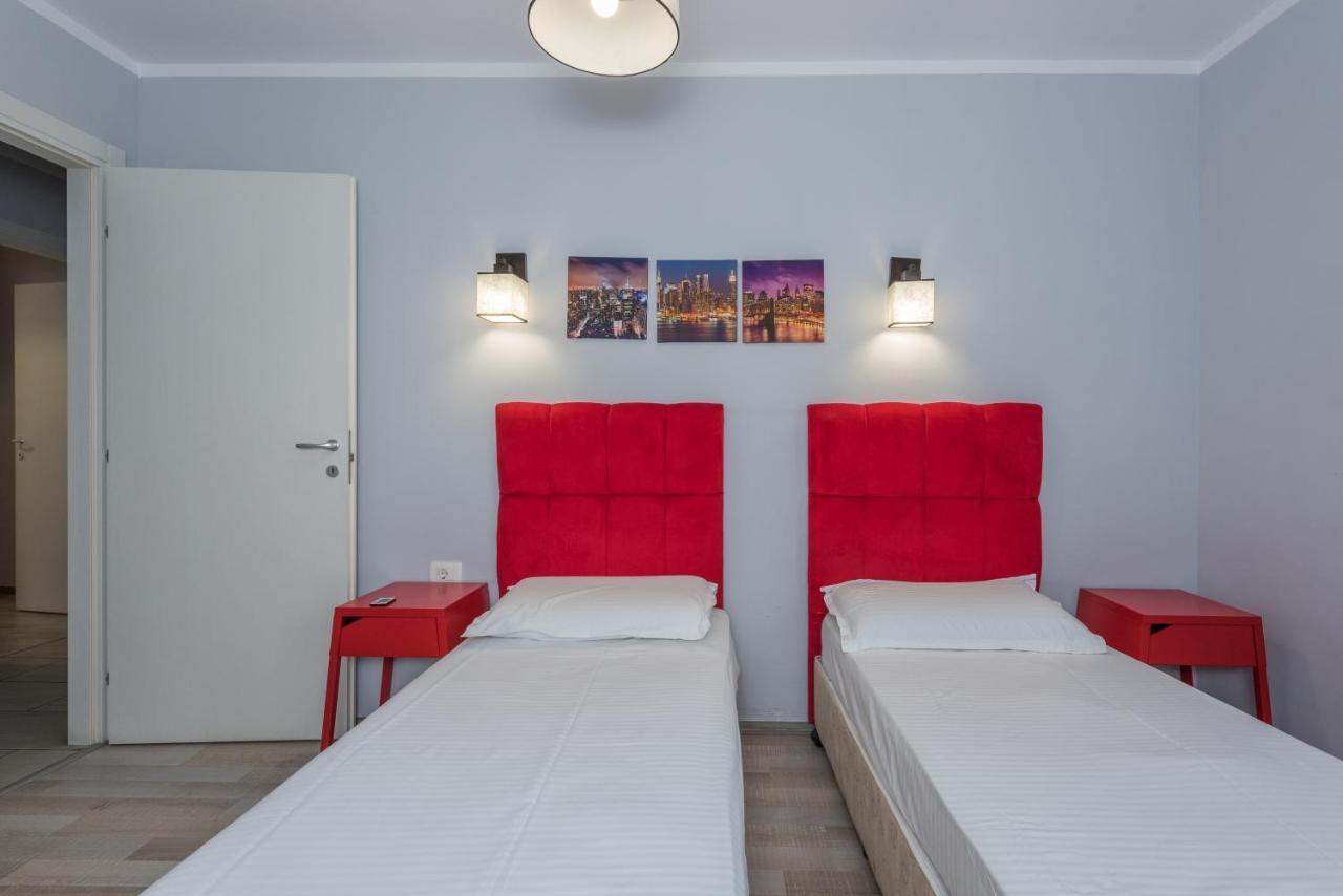 Royal Accommodation Bucarest Exterior foto