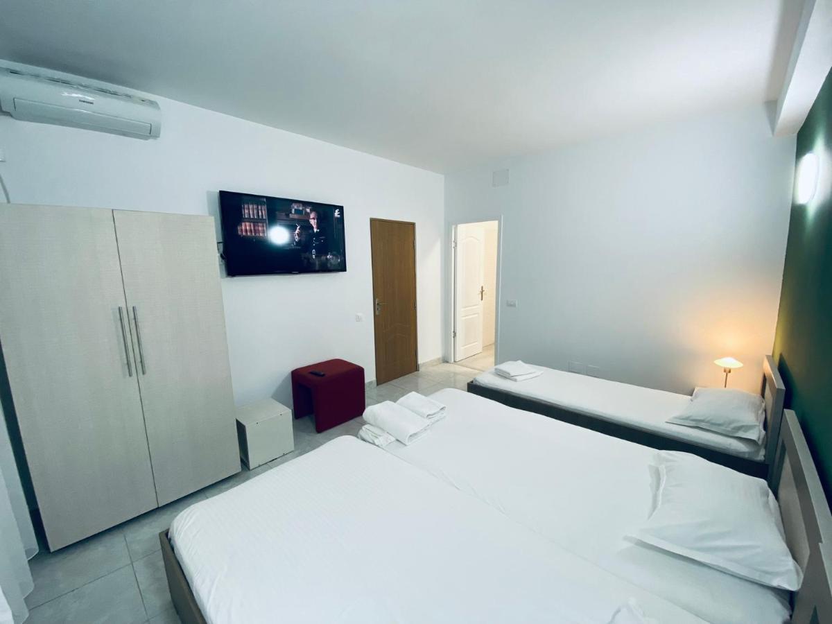 Royal Accommodation Bucarest Exterior foto